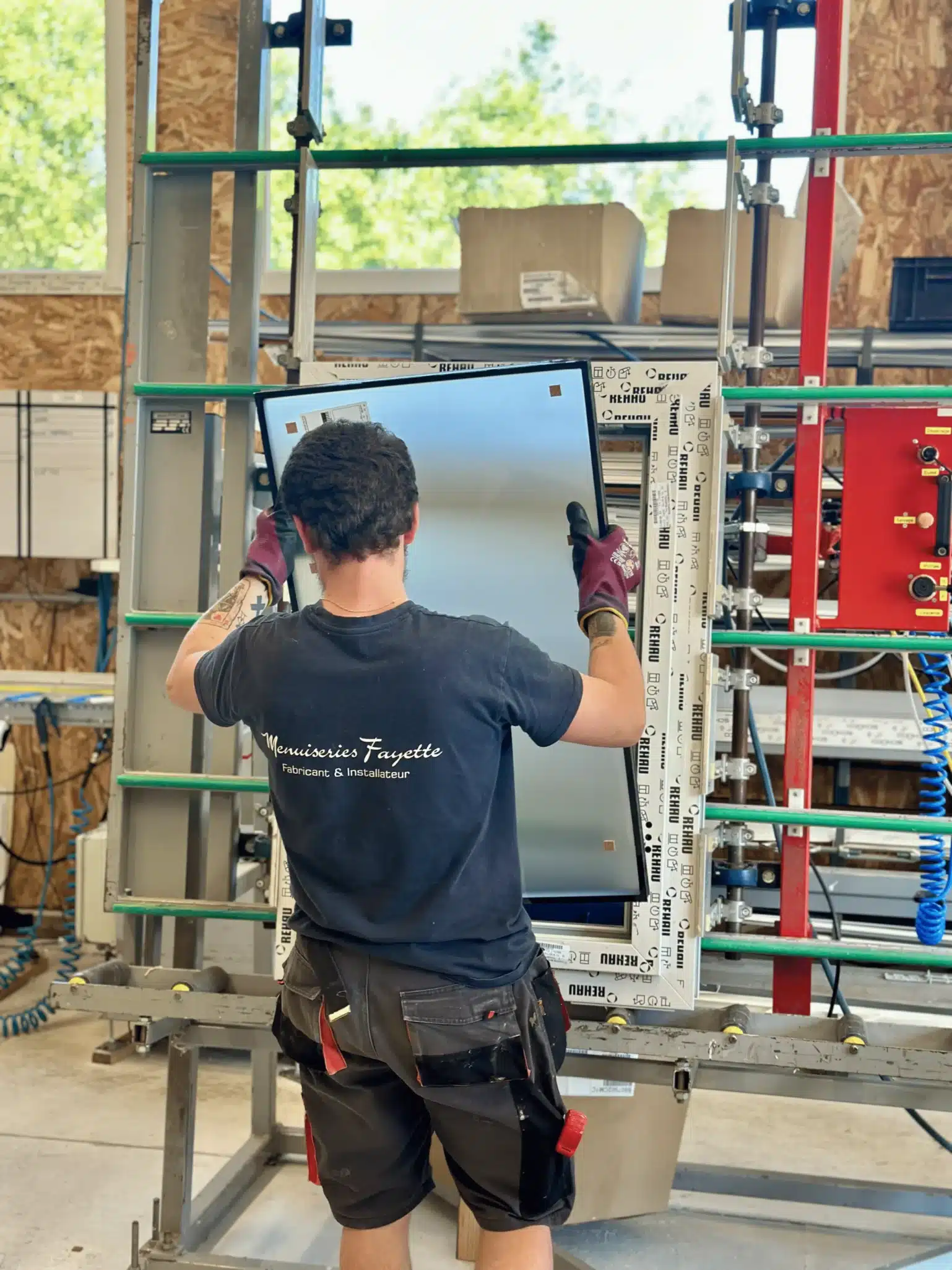 usine fabricant de fenêtres pvc proche de Sardent